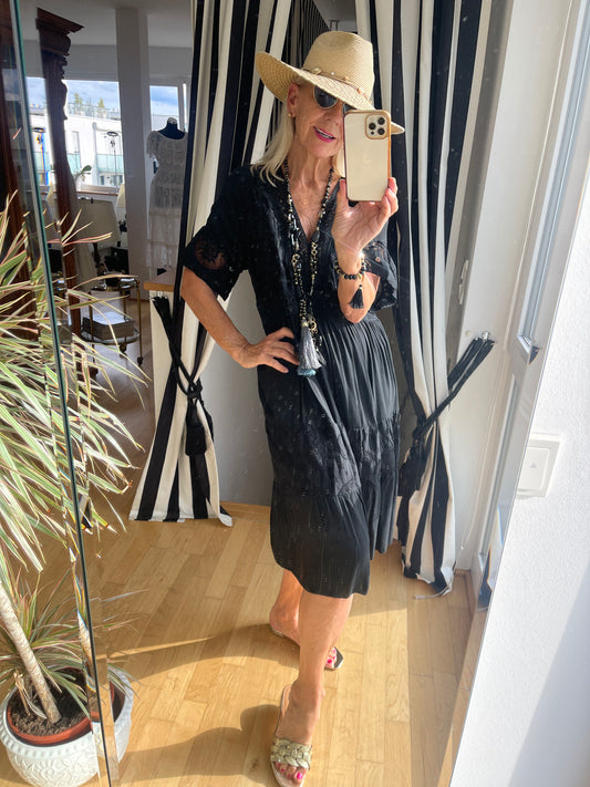 Kleid PETZI black; jetzt €79,90 im Outlet anstatt €99,90; leger, locker und lässig edel